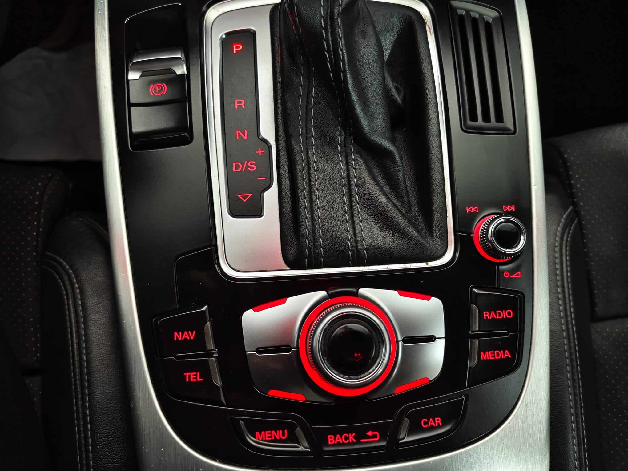 Botonera Audi A5 Sportback gris plata