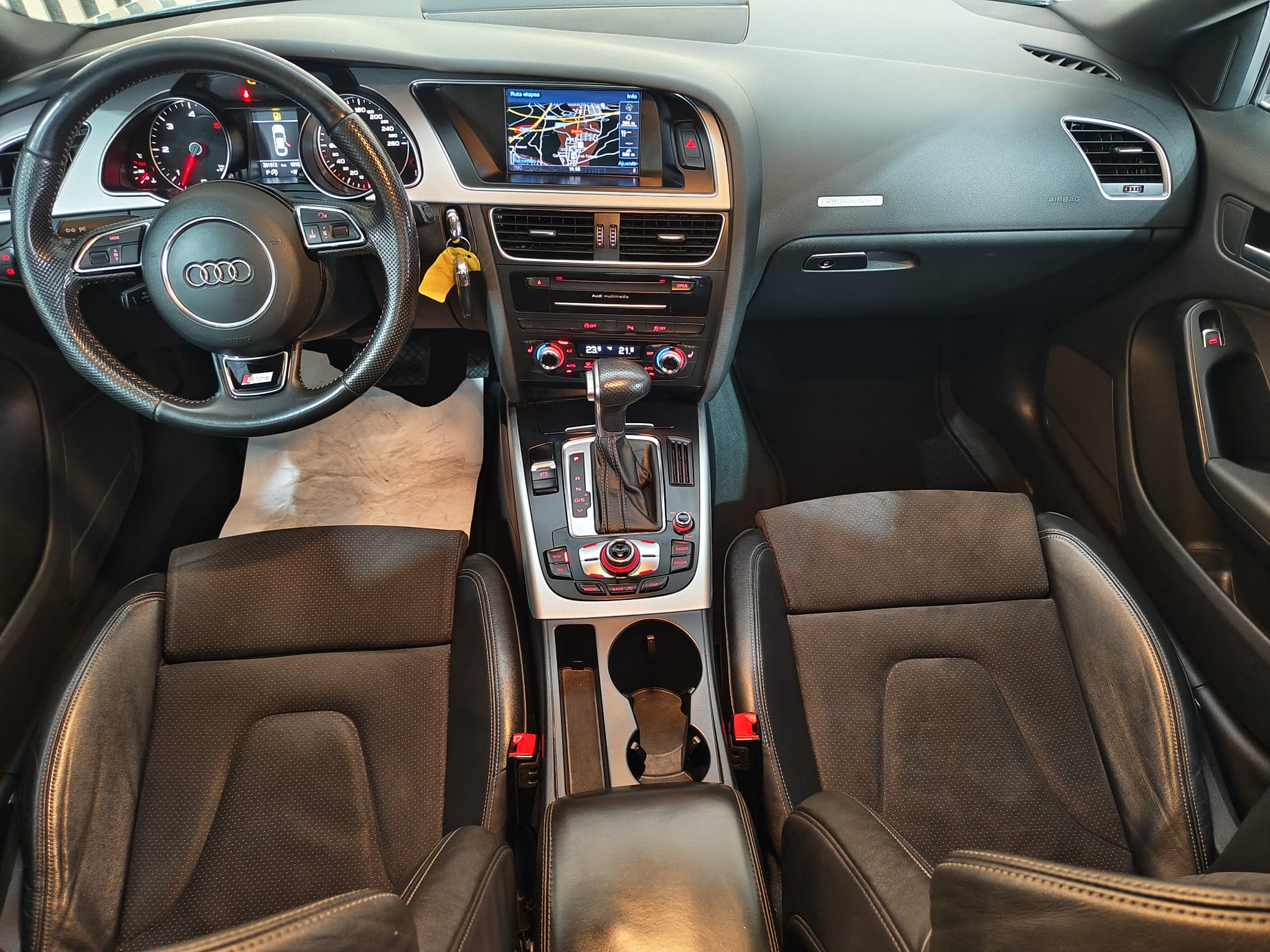 Interior Audi A5 Sportback gris plata