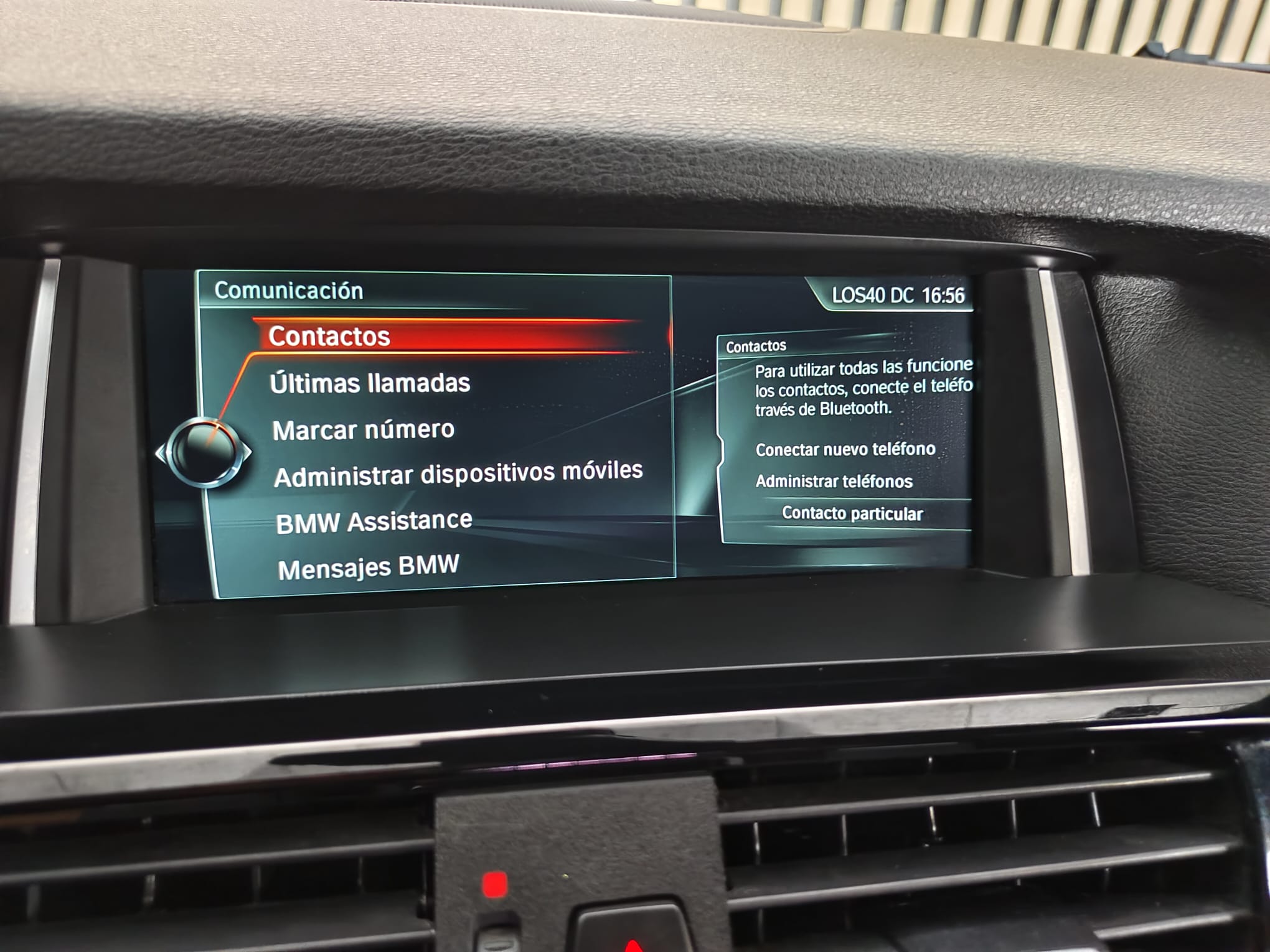 Interior BMW X4 xDrive Negro de Illescauto