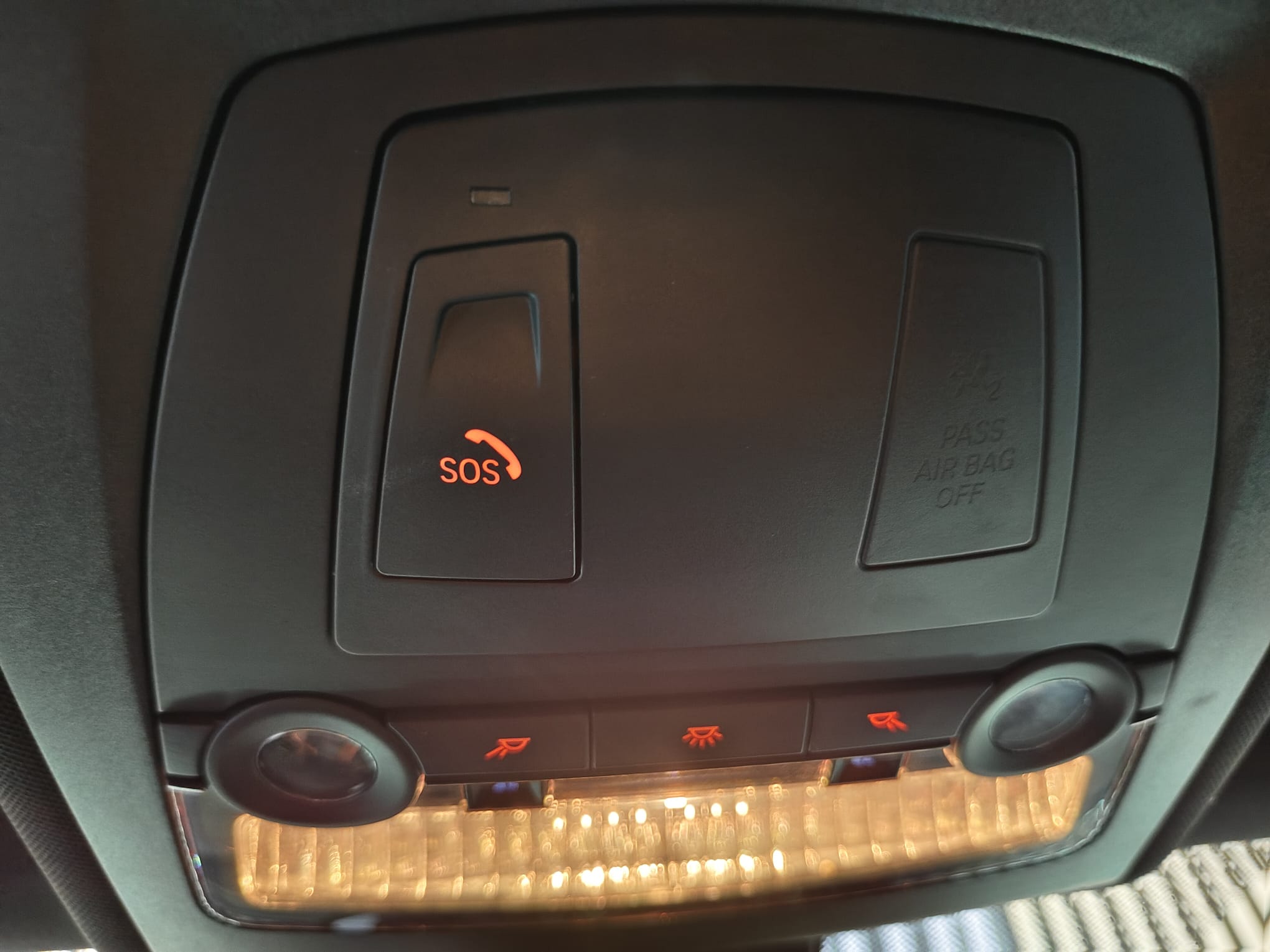 Interior BMW X4 xDrive Negro de Illescauto