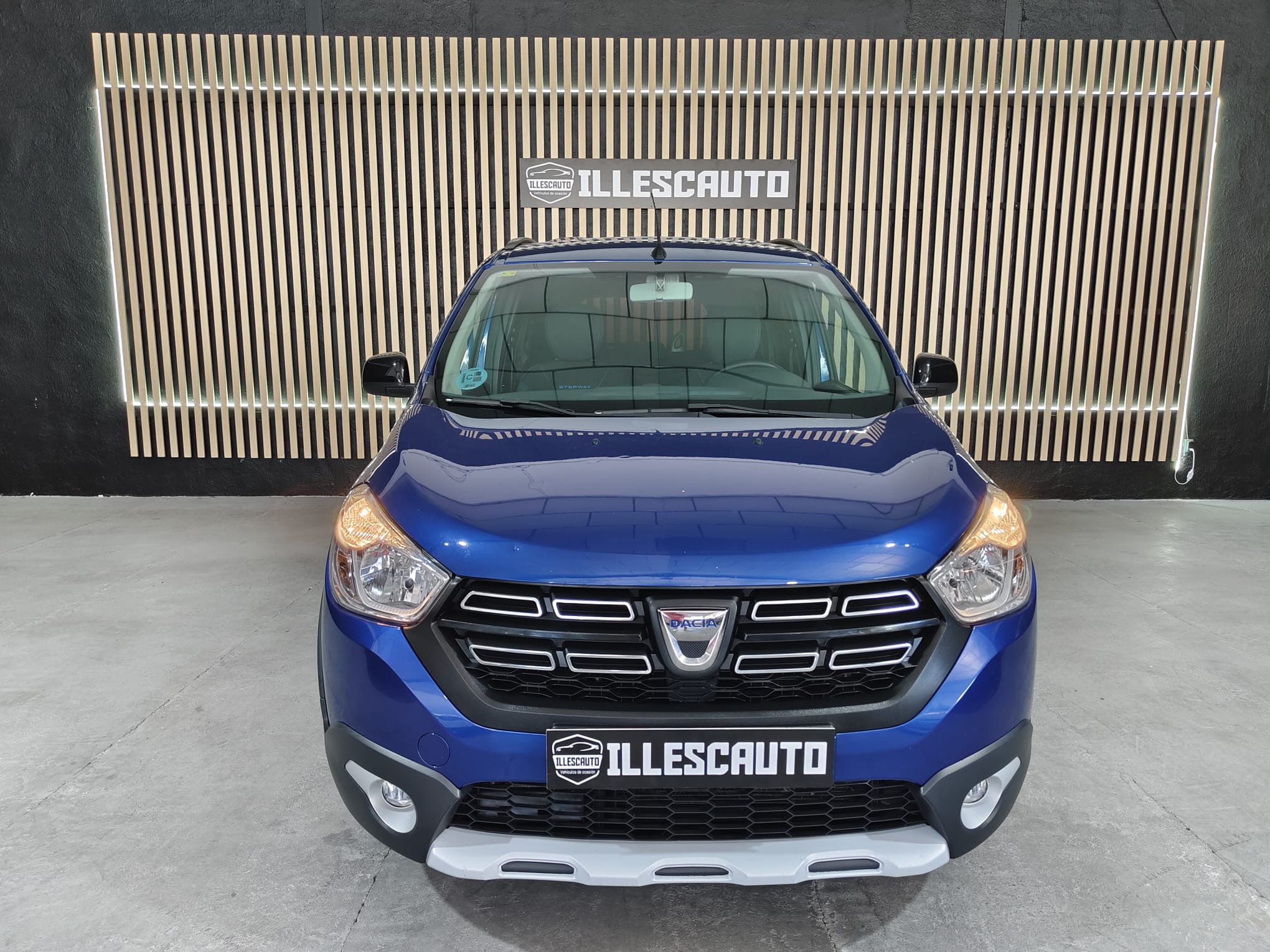 Dacia Lodgy Stepway Comfort Blue dCi