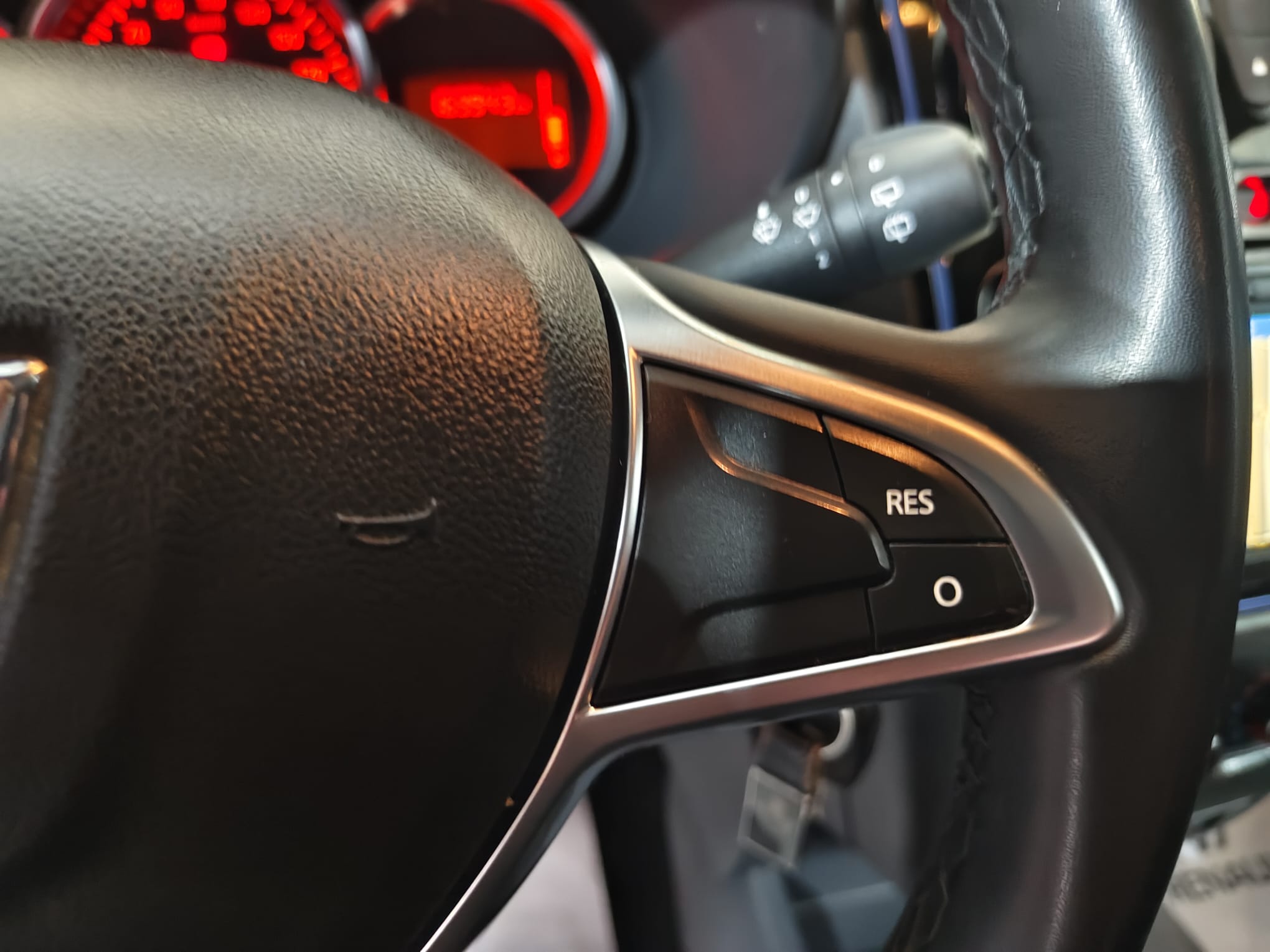 Botonera derecha volante Dacia Lodgy Stepway azul