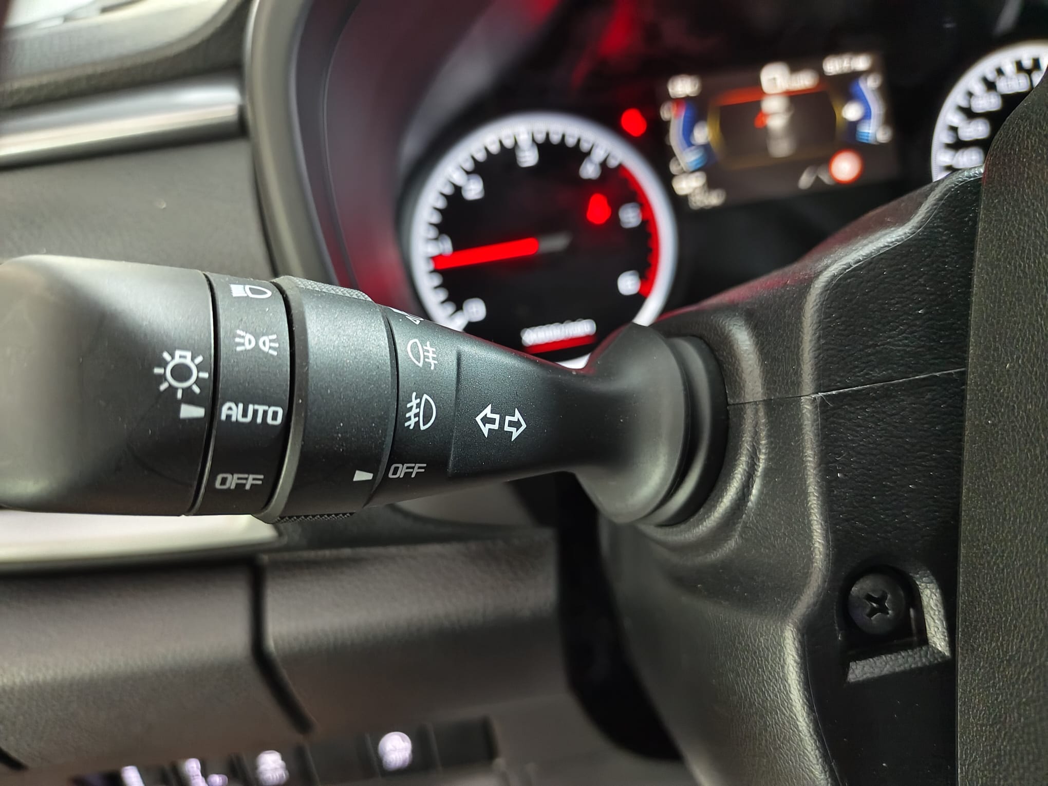 Mandos volante Isuzu DMax N60 BB naranja