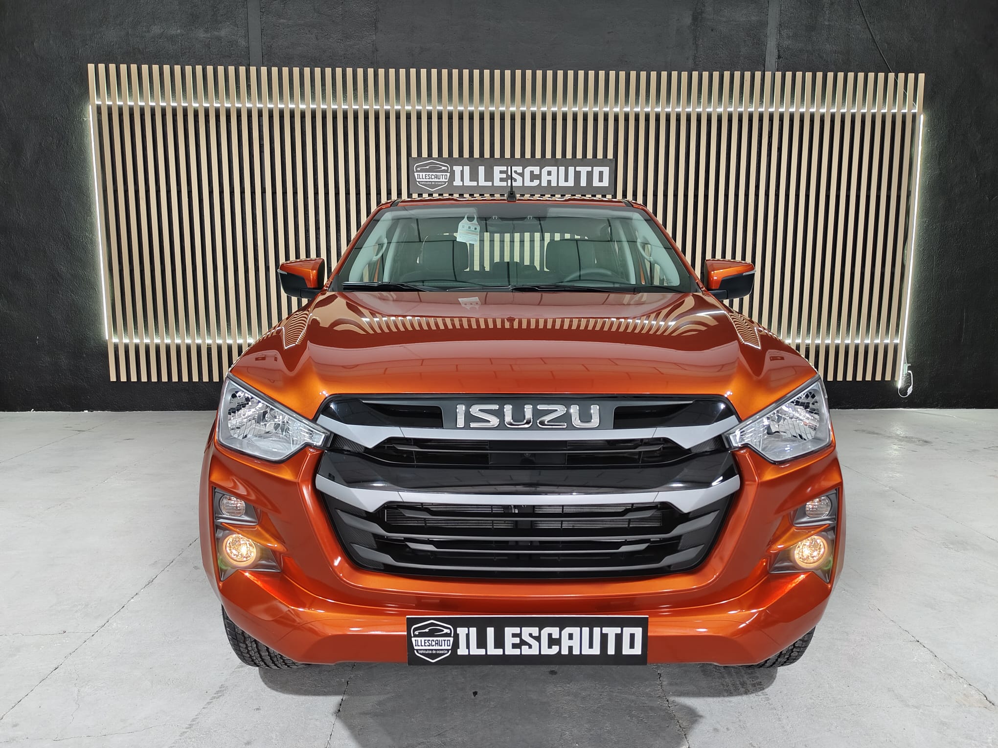 ISUZU D-Max Crew N60 BB 4X4 AT