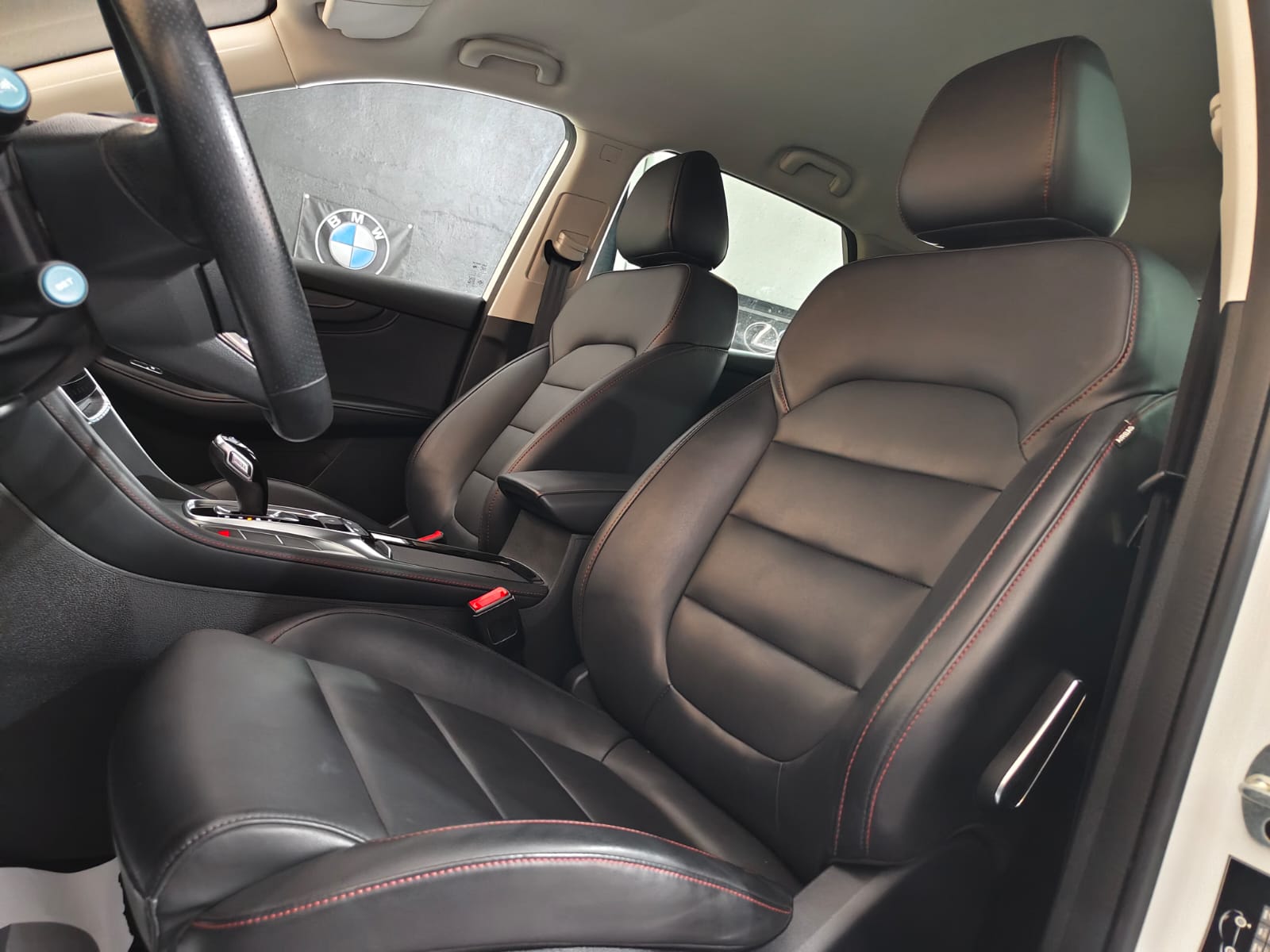 Asiento conductor MG HS 1.5 Turbo GDI Comfort DCT