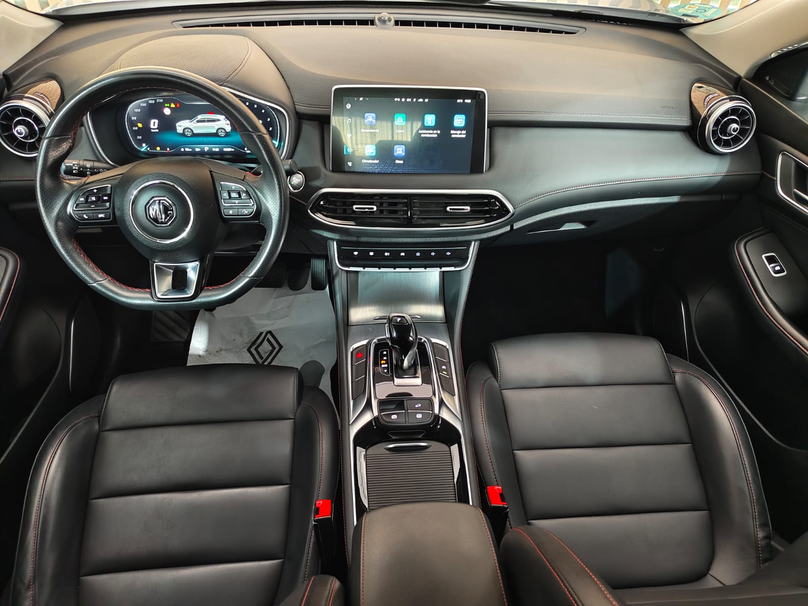 Interior MG HS 1.5 Turbo GDI Comfort DCT