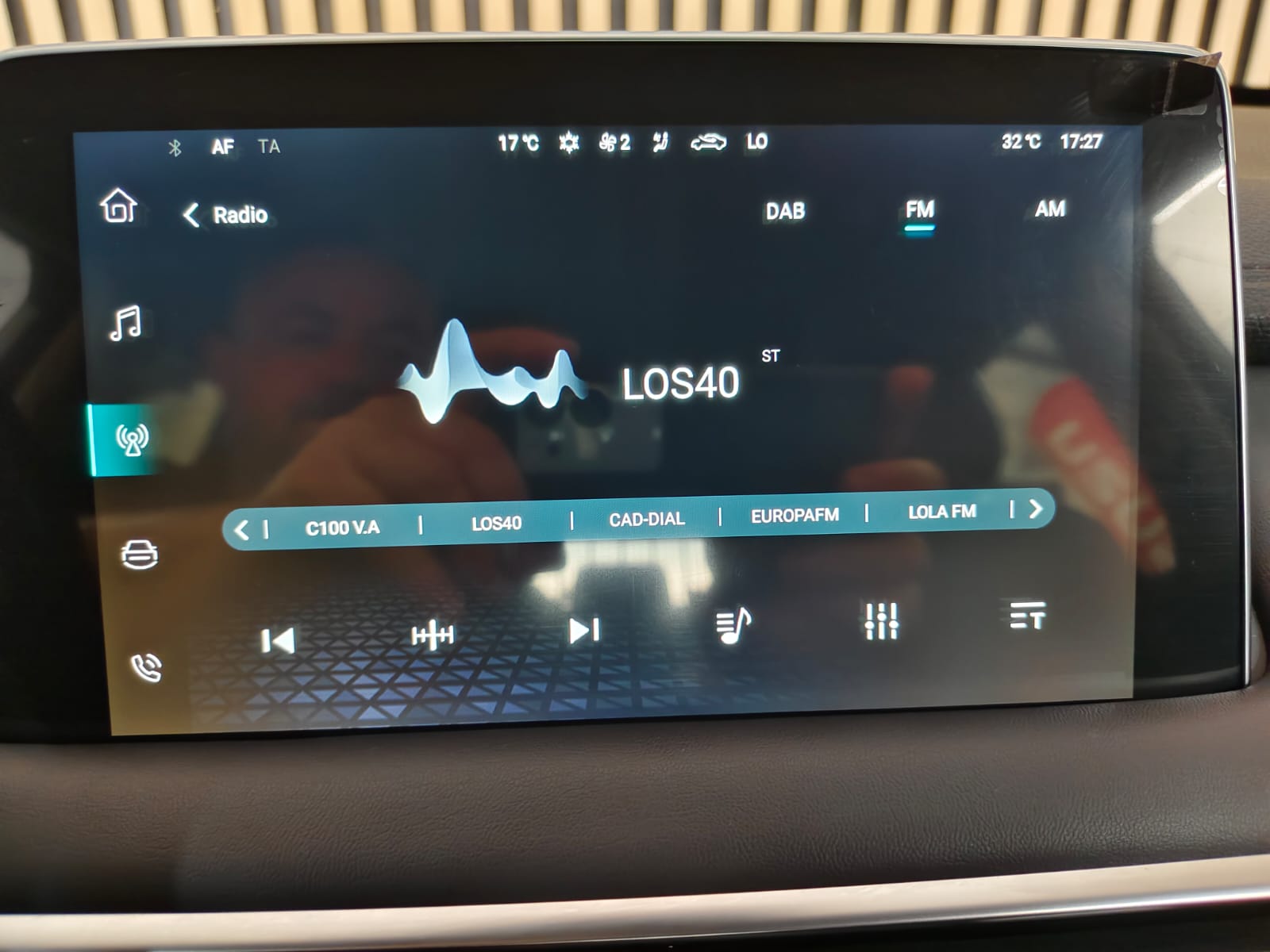 Pantalla con radio MG HS 1.5 Turbo GDI Comfort DCT