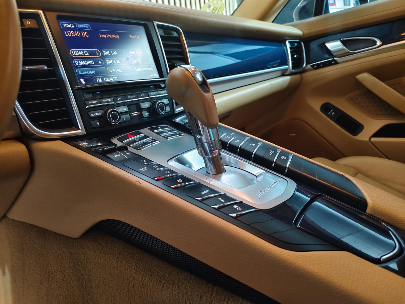 Palanca de cambios Porsche Panamera 3.0 TDI Triptonic