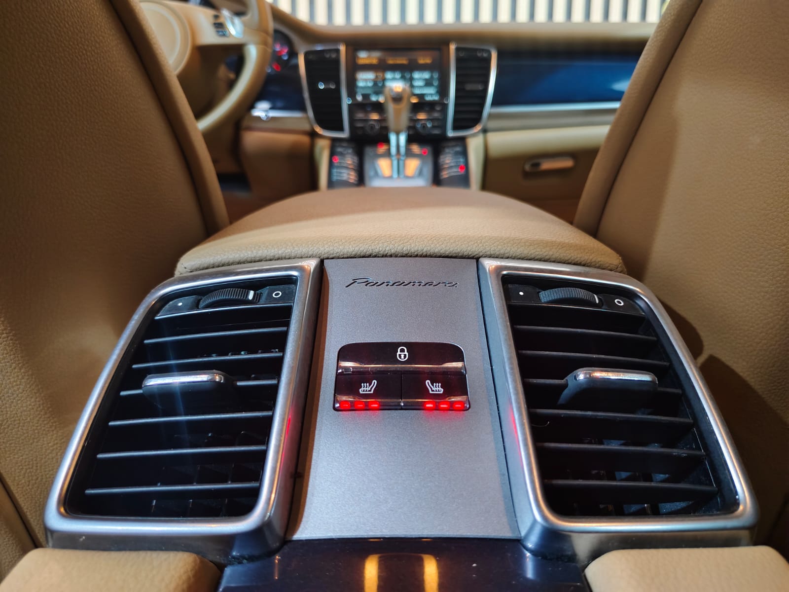 AC trasero Porsche Panamera 3.0 TDI Triptonic