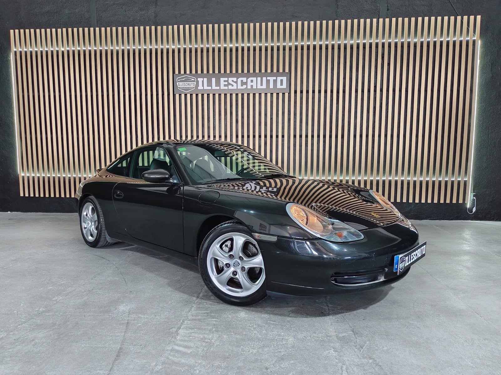 Porsche Cayman 2.7 Desing Edition 1