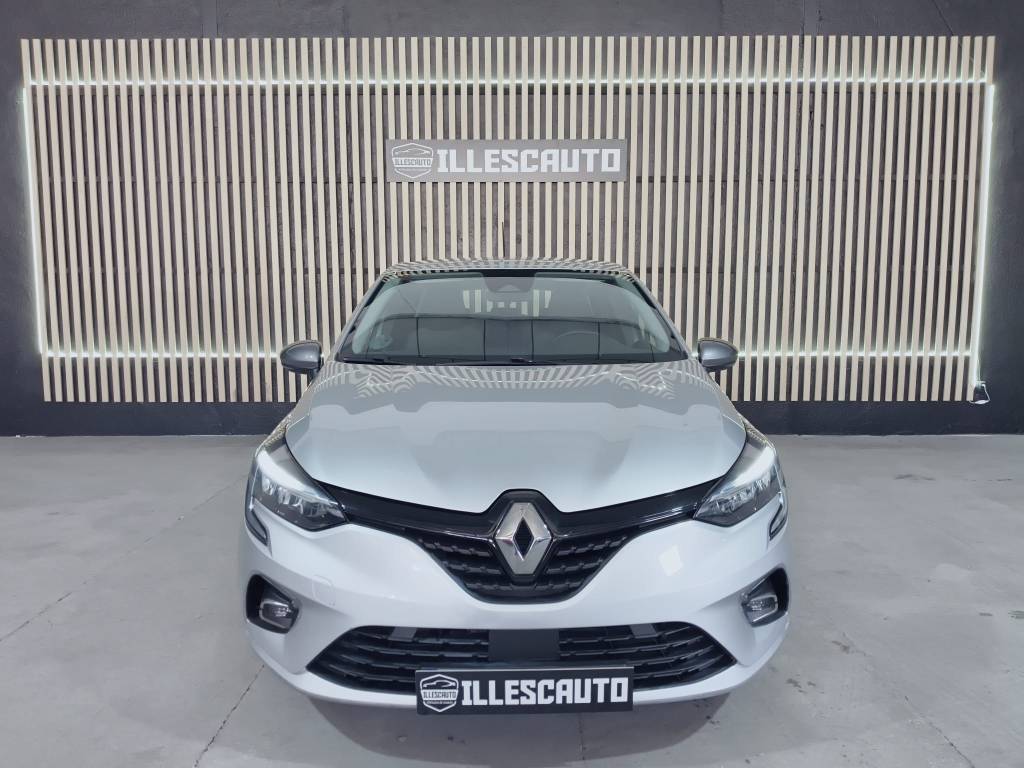 Renault Clio gris de ocasión 2021 11490 €